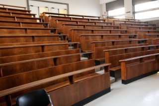 Νεοφιλελεύθερο σχέδιο δράσης για Πανεπιστήμια – εξαρτήματα της αγοράς