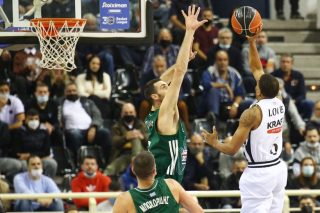 Στην Ελλάδα είναι αλλιώς, 81-64 στην Πυλαία