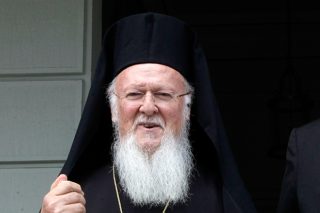 Επίτιμος δημότης Βύρωνα ο «πράσινος» Πατριάρχης
