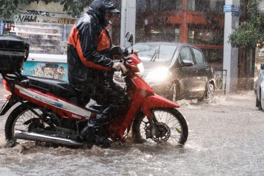 Μεγάλος Περίπατος στην Πανεπιστημίου, χωρίς αντιπλημμυρικό η Ριζούπολη