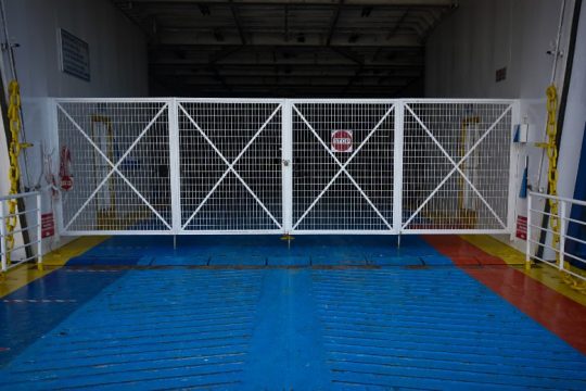 Προσωρινή αναστολή των κινητοποιήσεων των ναυτεργατών