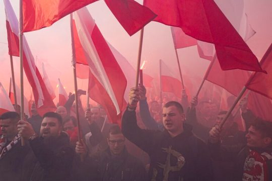 Εθνικ(ιστικ)ή εορτή με συνθήματα μίσους