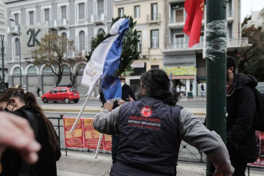 Διακομματική καταδίκη για τα επεισόδια έξω από το Πολυτεχνείο