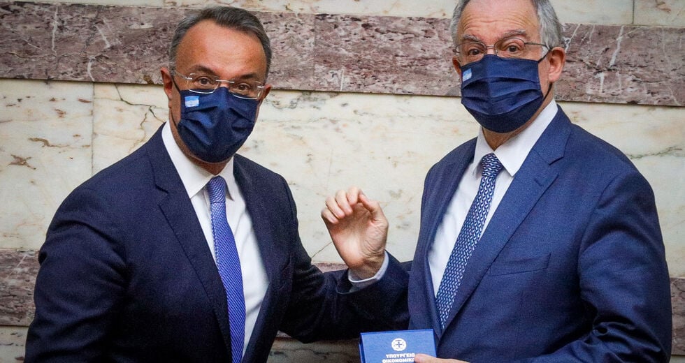 Νέο «μνημόνιο» με φύλλο συκής την ανάπτυξη