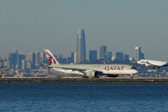 «Μπλόκο» της Qatar Airways στους επιβάτες από αφρικανικές χώρες