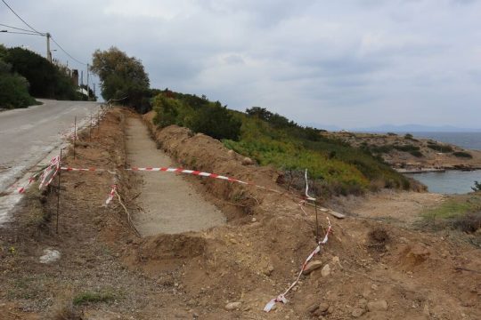 Παράνομη η διάνοιξη δρόμου