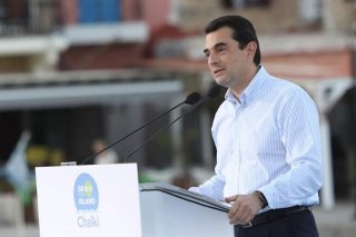 Νέα μέτρα στήριξης, ενώ… εκκρεμούν τα παλιά