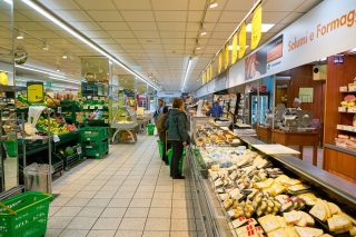 Καλπάζει διεθνώς ο πληθωρισμός φέρνοντας πείνα