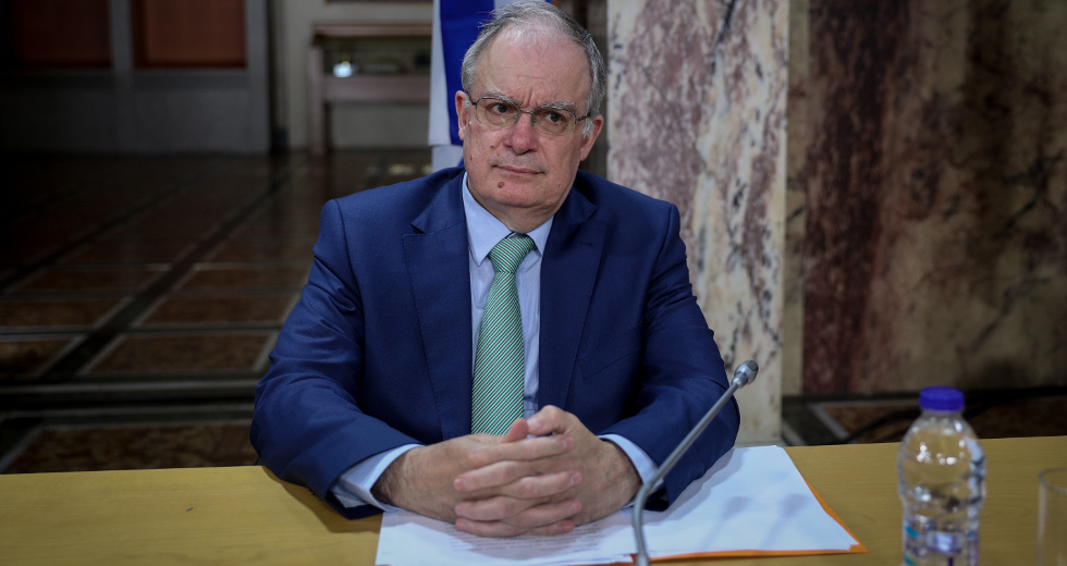 Με κάλυψη Τασούλα η εξεταστική παρωδία για τη «λίστα Πέτσα»