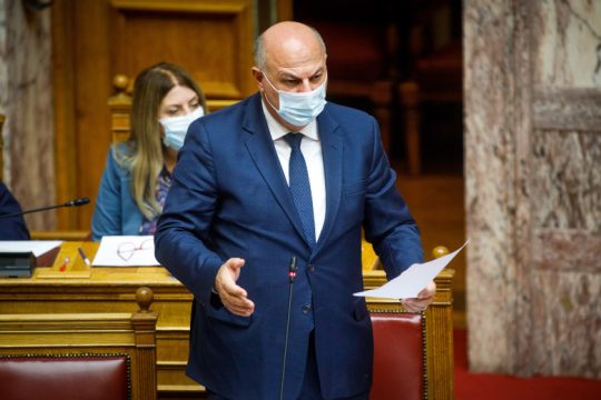 Πέρασε o νέος Ποινικός Κώδικας: Με τις ψήφους της Ν.Δ. και τον Λοβέρδο… μπόνους