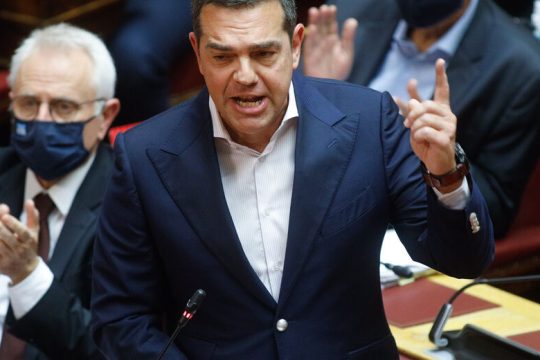 «Μην προχωρήσετε με τη σκανδαλώδη σύμβαση»
