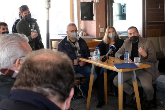 Τσίπρας από τις Φέρες Έβρου: «Με ψέματα και κοροϊδίες δεν αντιμετωπίζεται η ακρίβεια»