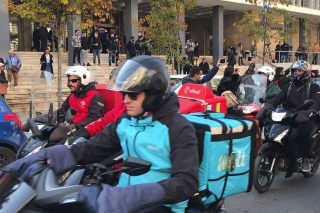 Συνεχίζονται οι διαμαρτυρίες για τον αδικοχαμένο ντελιβερά