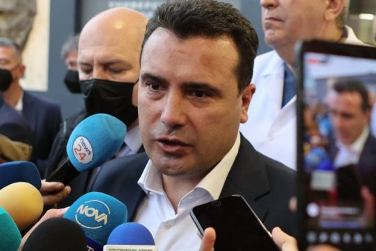 Παραιτήθηκε ο Ζάεφ από πρόεδρος του κυβερνώντος κόμματος