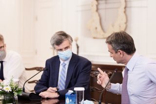 Το Μαξίμου προσπαθεί να απαξιώσει τη μελέτη που… δεν γνώριζε