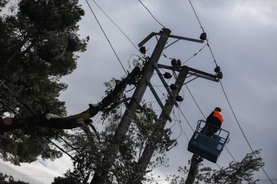 Έκλεισε η Πάρνηθος λόγω χιονόπτωσης – Δύσκολη η κυκλοφορία στην Ποσειδώνος