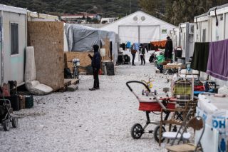 Χιλιάδες πρόσφυγες στην Ελλάδα χωρίς μισό ευρώ στην τσέπη