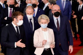 Σύνοδος κορυφής για πανδημία και μεταναστευτικό