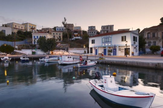 Μειωμένος ΦΠΑ στα νησιά, αλλά το 2025