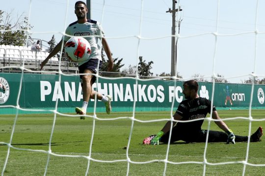 Προτεραιότητα, αμυντικός μέσος και αριστερός μπακ