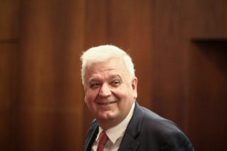 Μαντέψτε