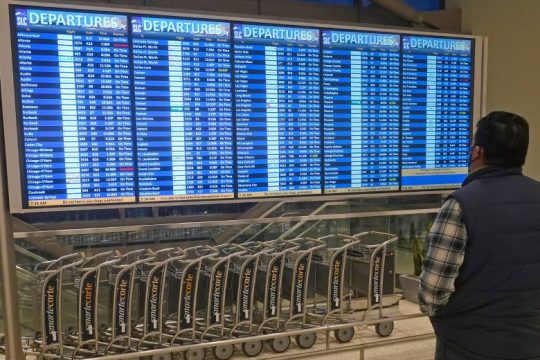 Ακυρώσεων συνέχεια – Χάος στα αεροδρόμια