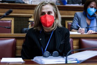 Αποστάσεις από την Αντωνιάδου