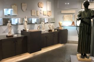 Εκσυγχρονισμός με… γκρίζες ζώνες!