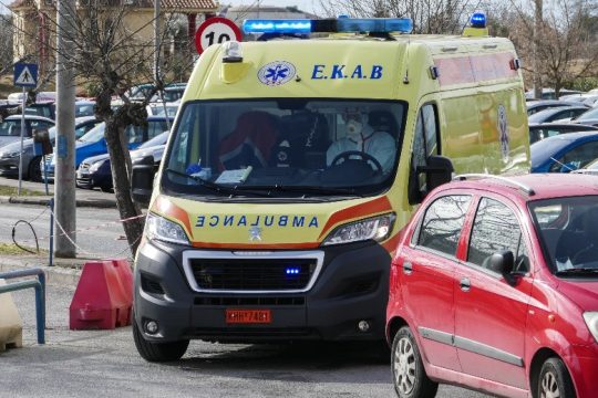 Ακόμη 71 θάνατοι από Covid-19, 665 οι διασωληνωμένοι