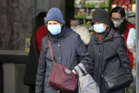 Αυστρία: Ακόμα μία εβδομάδα λοκντάουν για τους ανεμβολίαστους