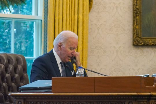 Σαρωτικές κυρώσεις σε Κίνα, Μιανμάρ και Β. Κορέα από ΗΠΑ, Καναδά και Βρετανία