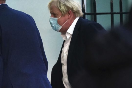 Το πάρτι τού βγήκε ξινό