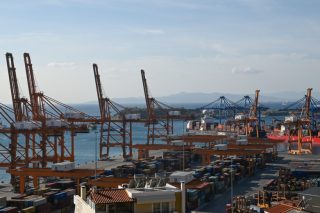 «Η ΟΛΠ-COSCO ανενόχλητη ρυπαίνει το θαλάσσιο περιβάλλον στον Πειραιά»