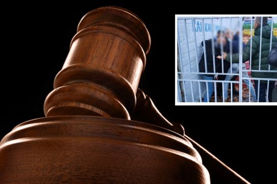 Από τ’ αυτί και στον εισαγγελέα