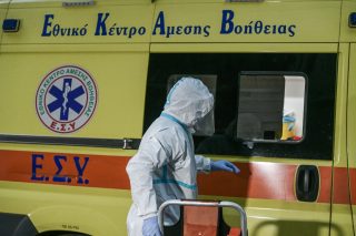 Στον εισαγγελέα για τις μαζικές απώλειες τροφίμων από κορονοϊό