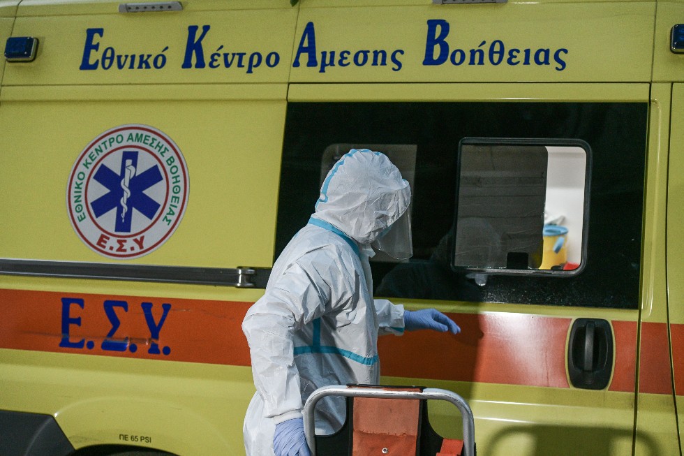 Στον εισαγγελέα για τις μαζικές απώλειες τροφίμων από κορονοϊό