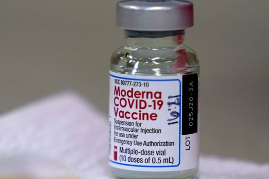 Εμβόλιο ειδικά για την «Ο» ετοιμάζει η Moderna