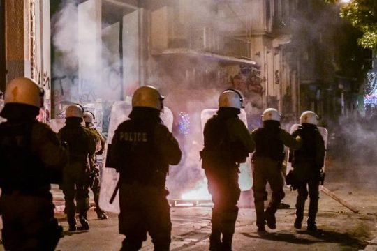 Θεσσαλονίκη: 9 συλλήψεις για επεισόδια μετά την πορεία για τον Γρηγορόπουλο