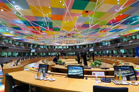 Ευρωπαίος αξιωματούχος: «πράσινο φως» για την εκταμίευση στην Ελλάδα