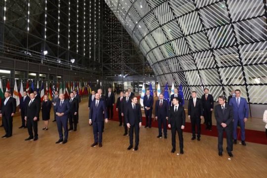 Η πανδημία ξανά στο τραπέζι των Ευρωπαίων ηγετών