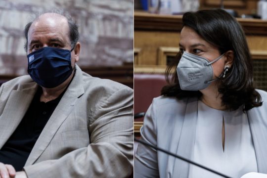 Φίλης κατά υπουργείου για τις «στατιστικές» περί σχολείων που έκλεισαν λόγω κορονοϊού