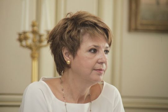 Ο διαγωνισμός για τις νέες ασφαλείς ταυτότητες παραμένει στα αζήτητα