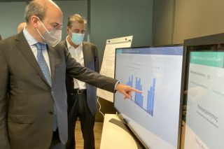 Μόλις 8 (!) συντάξεις από ιδιώτες