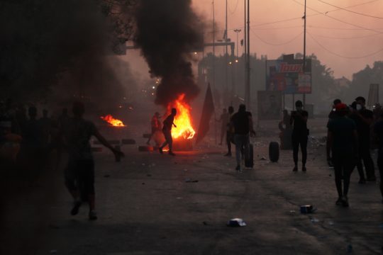 Δώδεκα νεκροί – μεταξύ τους τρεις άμαχοι – από επίθεση του Ισλαμικού Κράτους στο Ιράκ