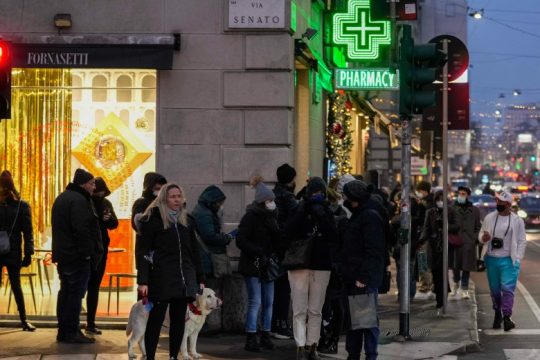 Μέτρα με ισχύ έως 31 Ιανουαρίου ανακοίνωσε η κυβέρνηση Ντράγκι