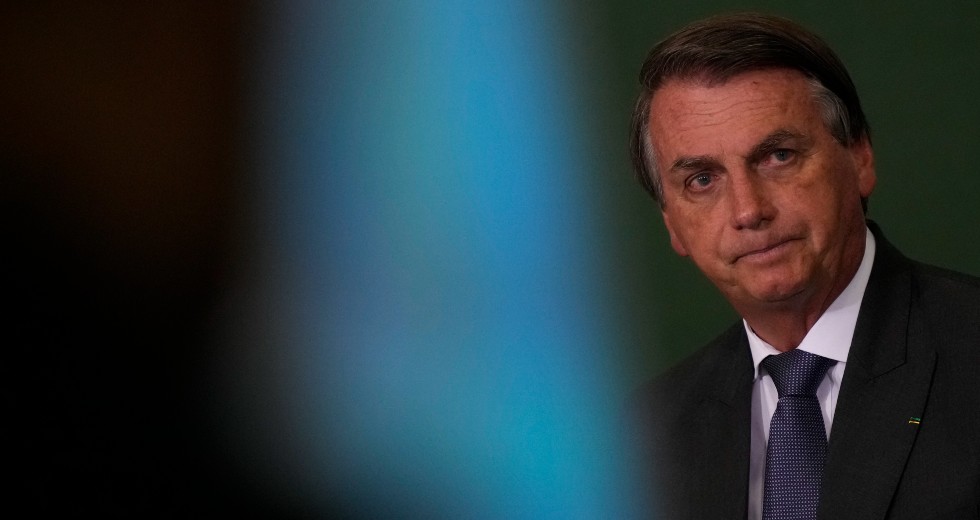 Δικαστική έρευνα σε βάρος του Μπολσονάρο που συνέδεσε τα Covid εμβόλια με το AIDS