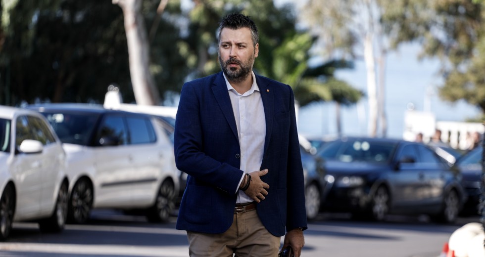 Πέθανε ο πατέρας του Γιάννη Καλλιάνου – ΕΔΕ για τις συνθήκες νοσηλείας