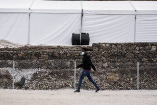 Άτυπη απαγόρευση κυκλοφορίας προσφύγων στη Λέσβο τα Χριστούγεννα και την Πρωτοχρονιά