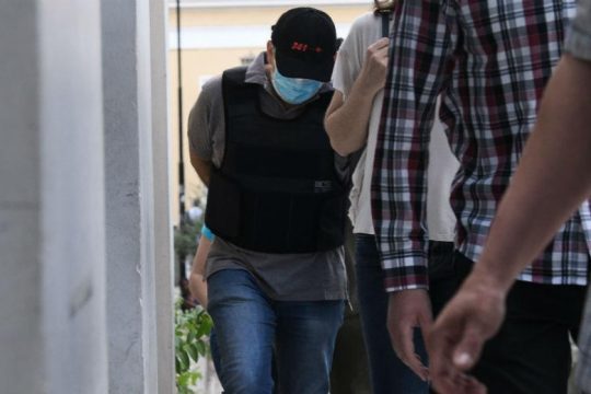 Διεκόπη γι’ αύριο η δίκη του «ψευτογιατρού»