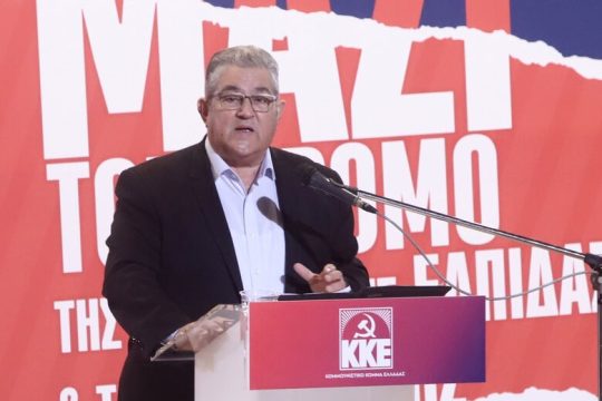 Εντονη κριτική στη Ν.Δ. για την πανδημία